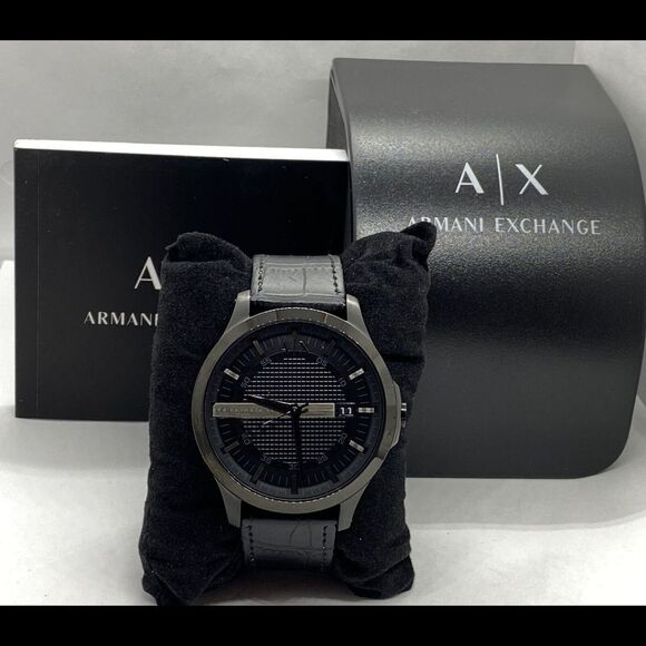 Armani Exchange AX2104 Men's Black Leather Analog Dial Quartz Wrist Watch UB47 - Picture 1 of 12